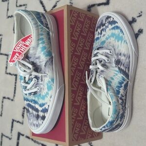 Vans Women's Blue Tie-Dye Sneakers